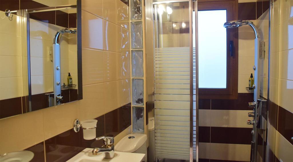 Aetoma Suites Synikia Mesi Trikalon Exteriör bild
